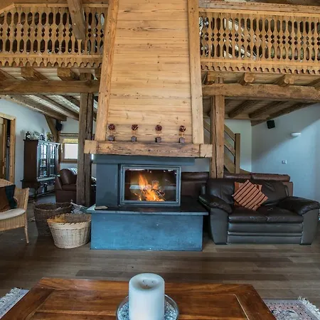 La Ferme Du Chateau בית הארחה
