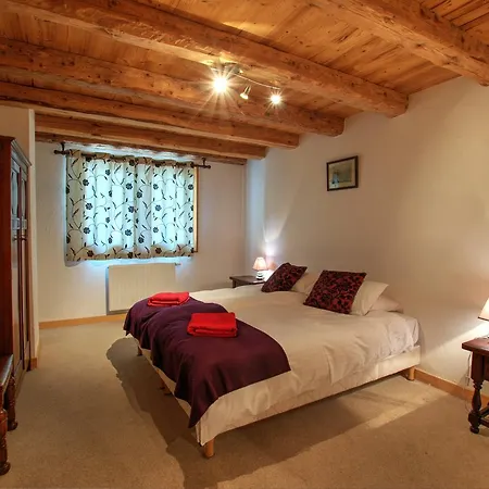 La Ferme Du Chateau בית הארחה *